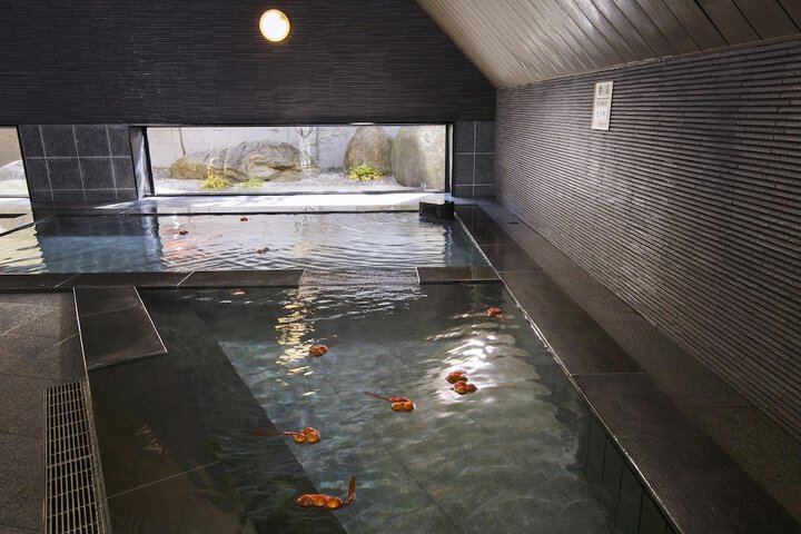 Spa 14 of 38