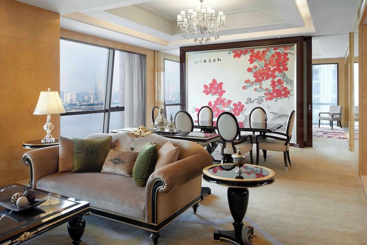 Room 20 of 95