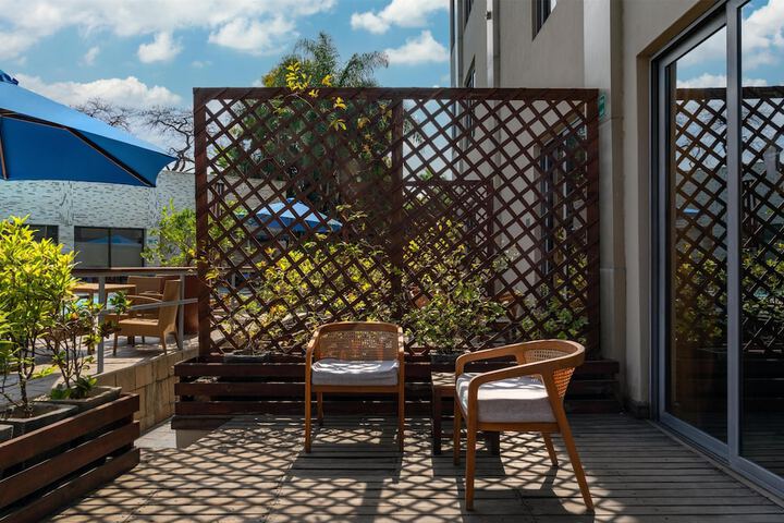Terrace/Patio 214 of 227