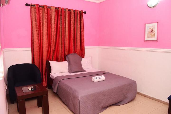 Room 12 of 19