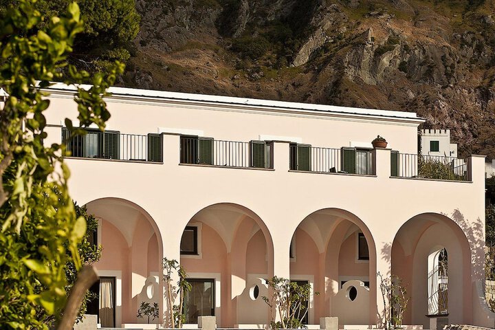 Hotel 87 of 89