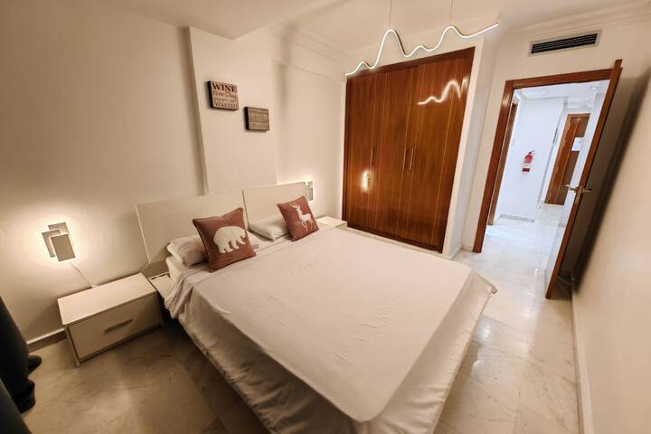 Room 10 of 404