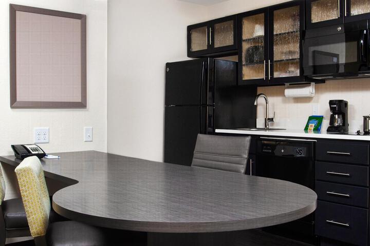 Studio Suite (1 of 6)
