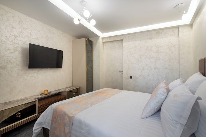 Room 409 of 552