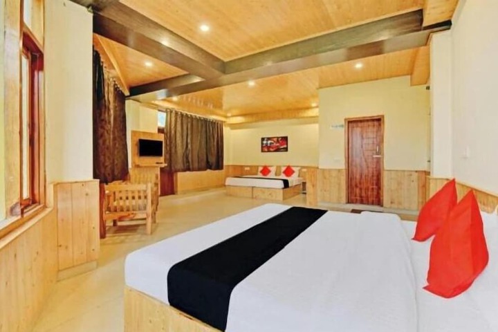 Room 6 of 19