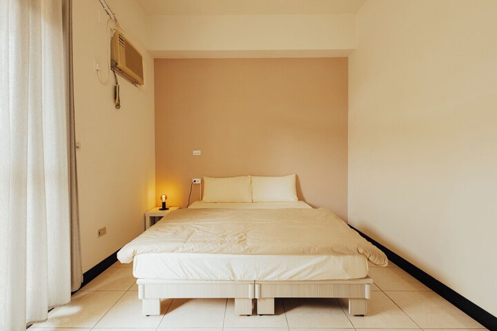 Room 43 of 93