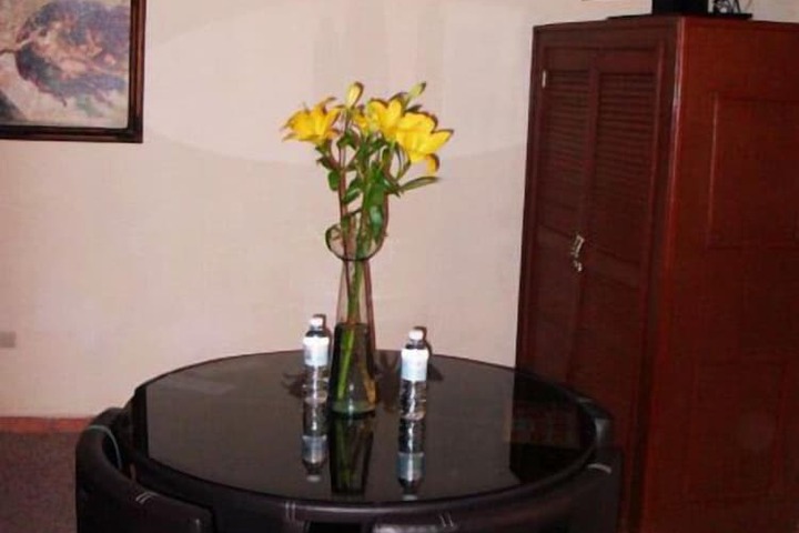 Room 15 of 28