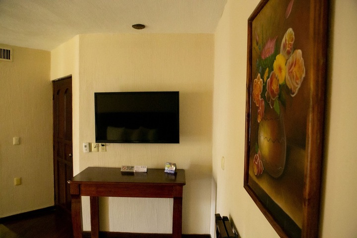 Room 9 of 44