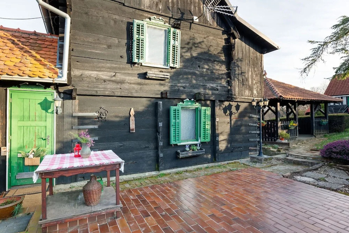 Traditional Holiday Home in Zagreb With Garden