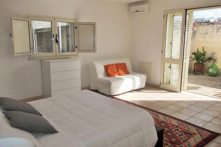 General 32 of 49