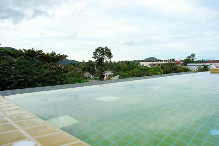 Pool 31 of 45