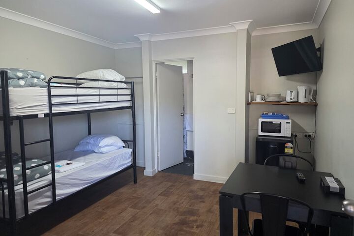 Room 17 of 49