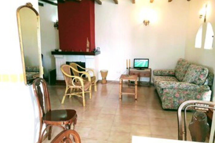 Room 28 of 34