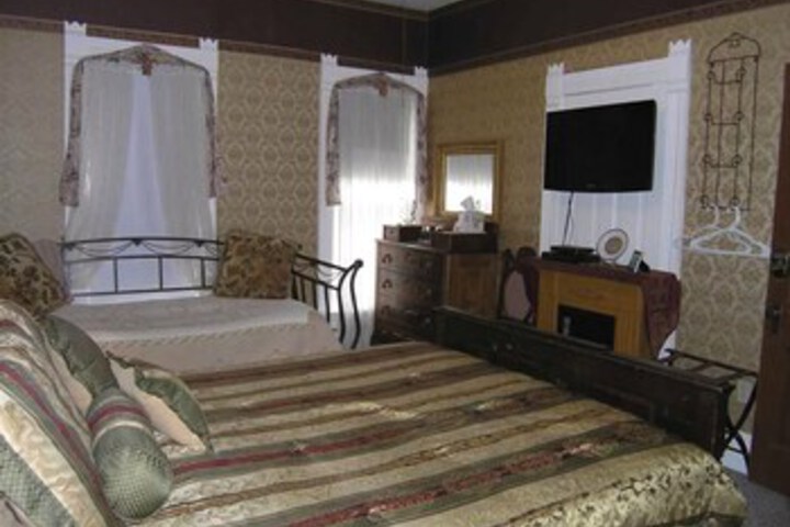 Suite Room