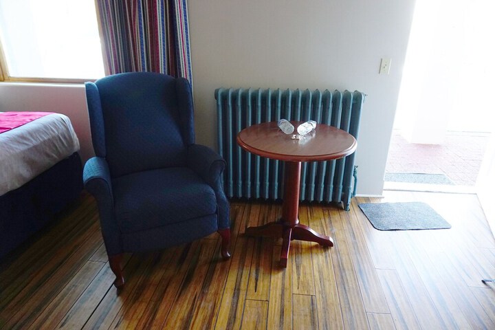 Room 41 of 89