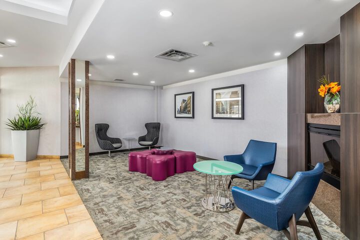 Hotel Lobby