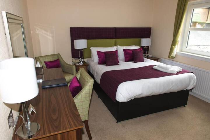 Room 2 of 45