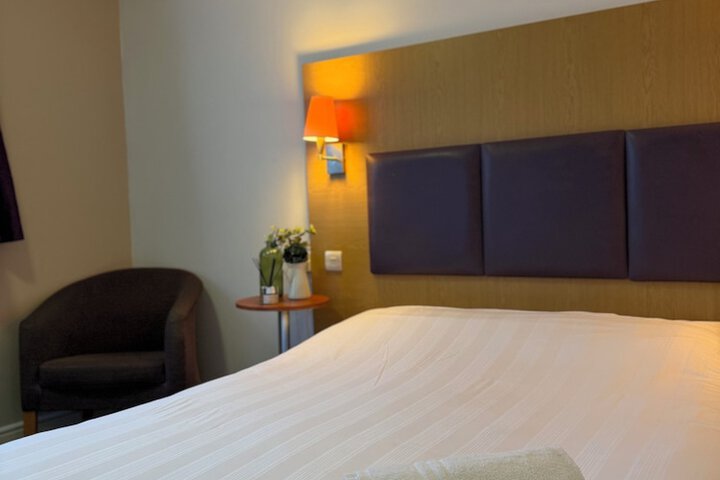 Room 14 of 29