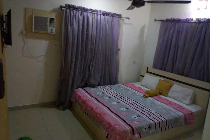 Room 3 of 18