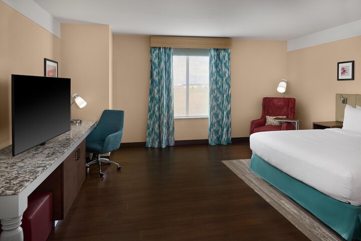 Room 13 of 43