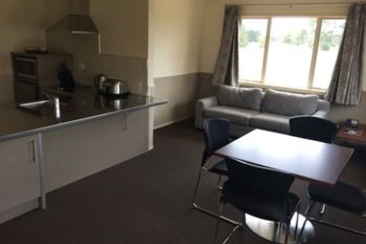 Room 12 of 19