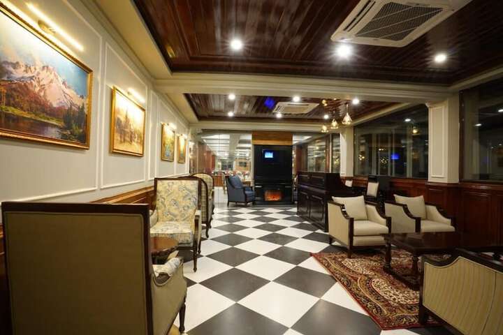 Hotel Interior 5 of 87