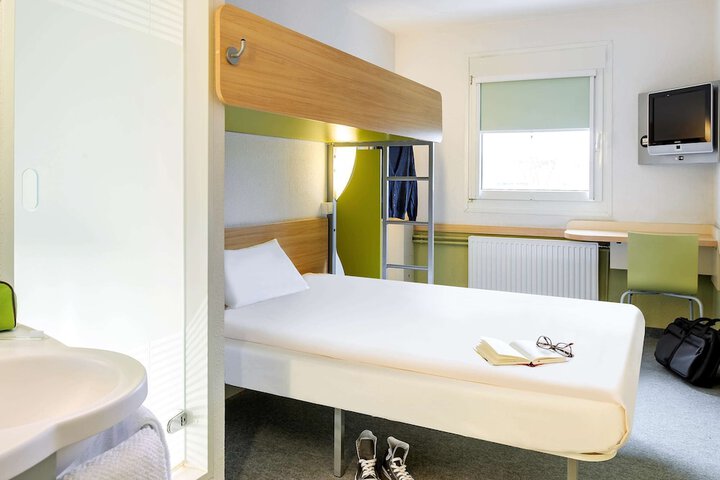 Room 7 of 21