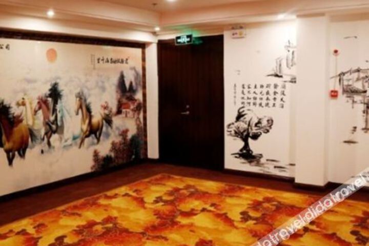 Hotel Interior 3 of 16