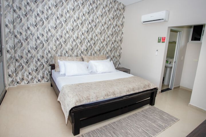 Room 9 of 55
