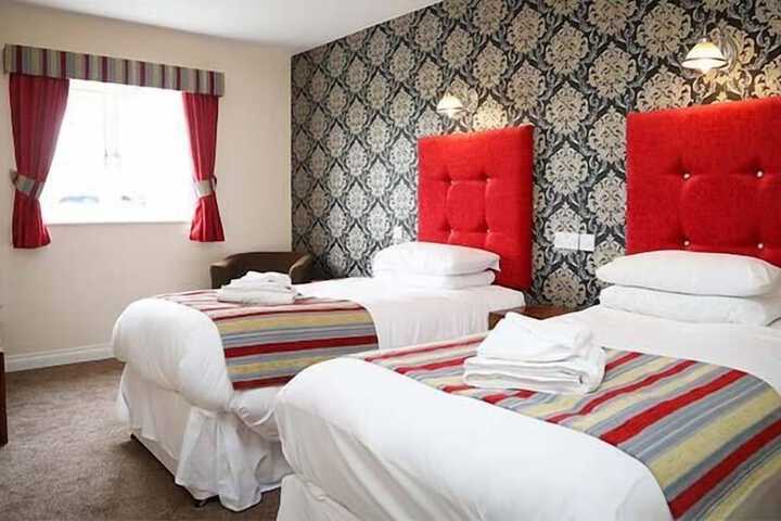Room 4 of 35