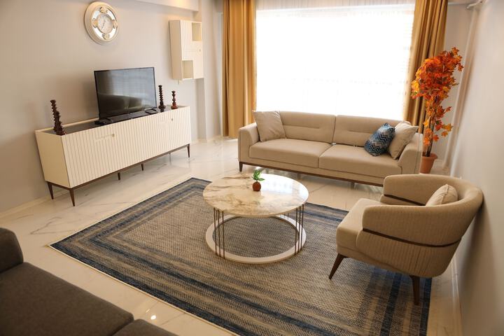 Room 10 of 48