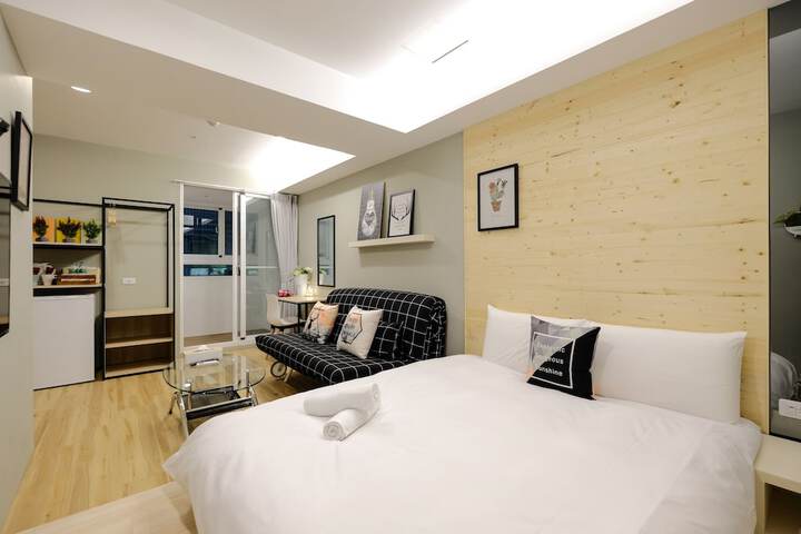 Room 17 of 60