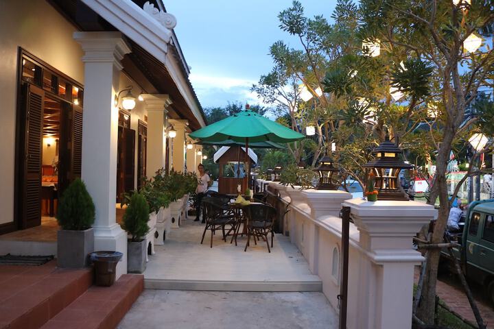Dining 123 of 156