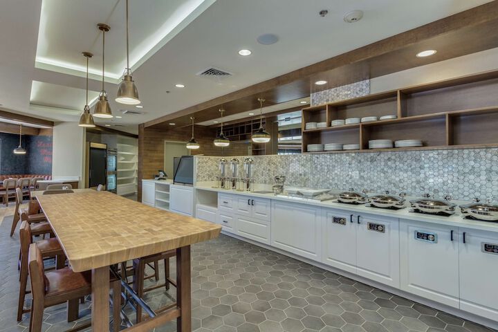 Breakfast area