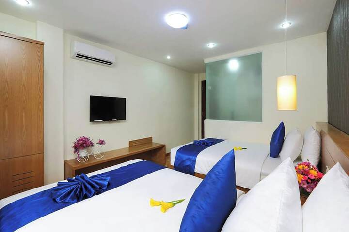 Room 19 of 36