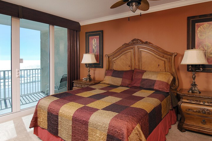 Room 8 of 44