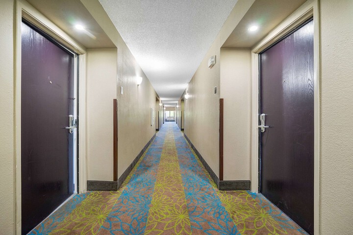 Hotel Interior 3 of 25