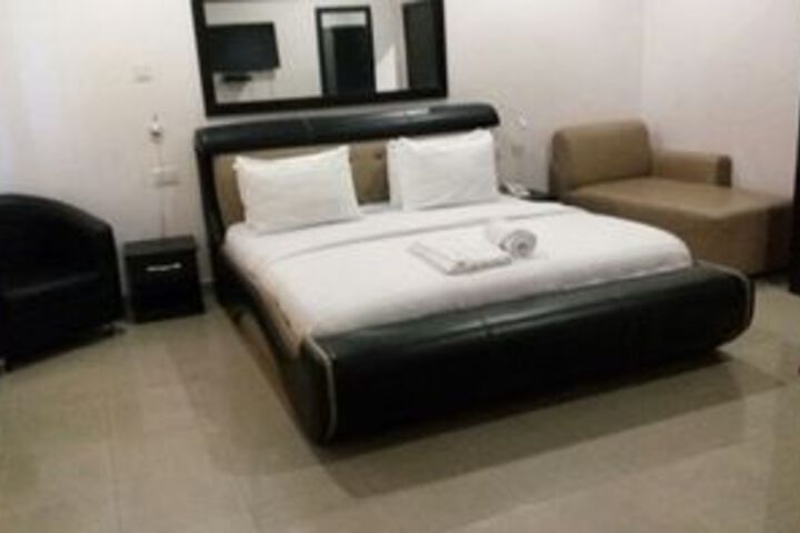 PRIMAL HOTEL APAPA