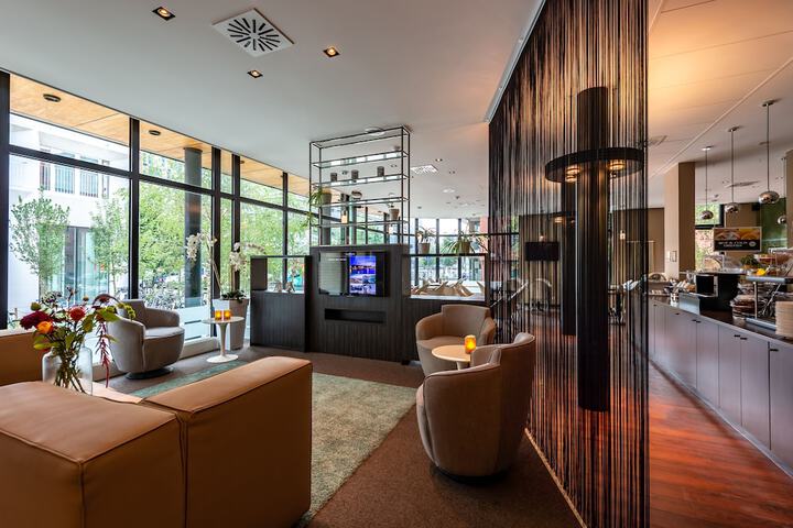 Lobby Entry