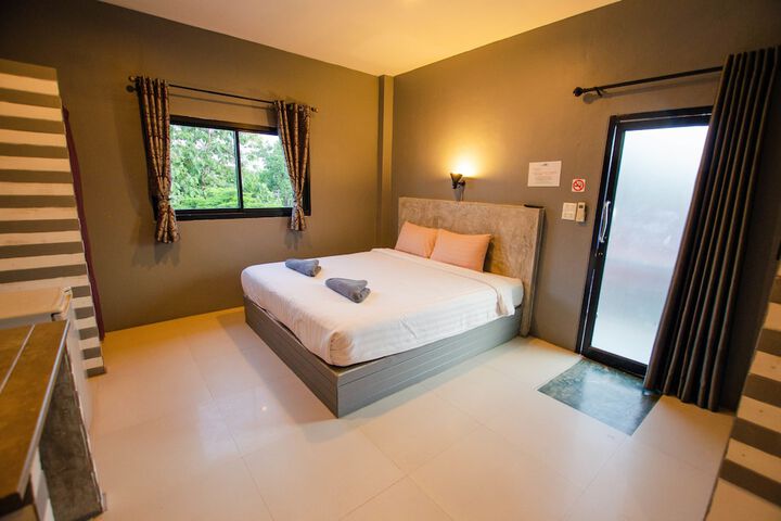Room 19 of 50