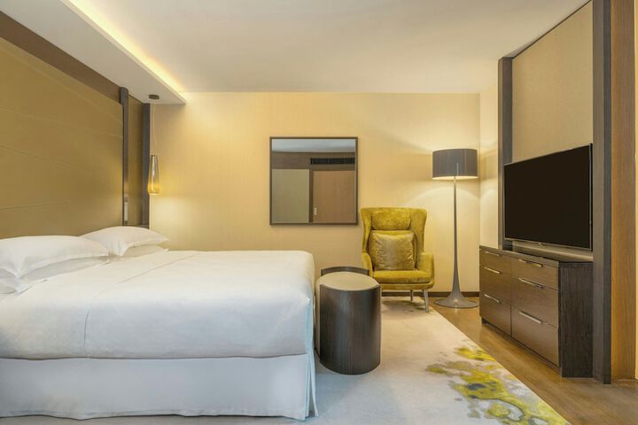 Room 54 of 256