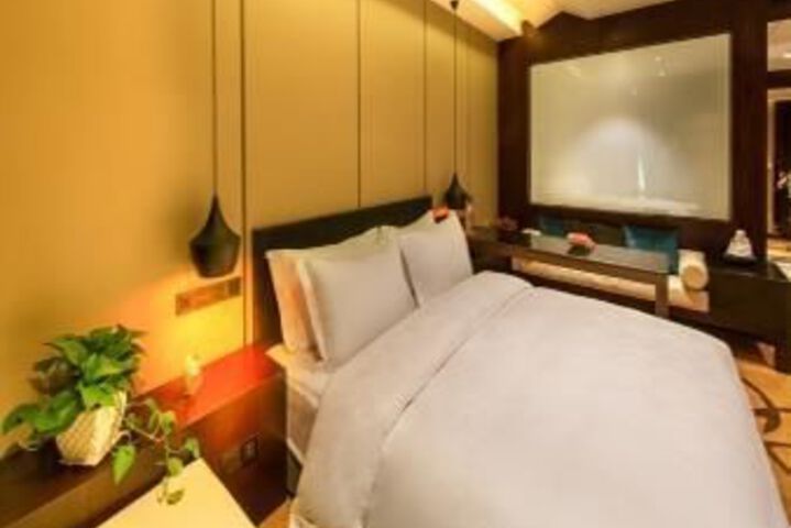 Hotel 53 of 88