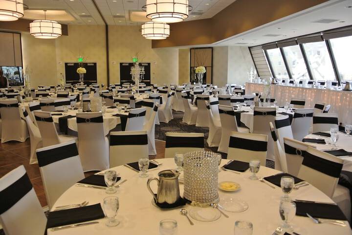 Radisson Blu Fargo Fargo | Bookonline.com