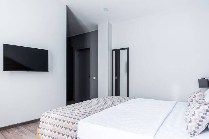 Room 8 of 54