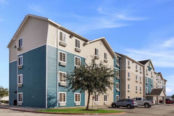 Exterior of WoodSpring Suites Houston I-45 Airtex