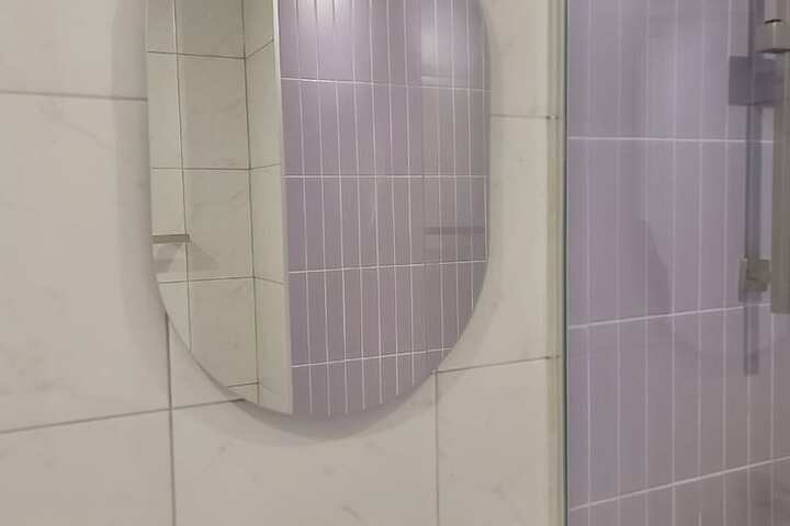 Room 12 of 25