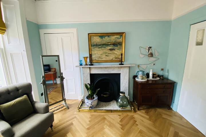 Room 25 of 64
