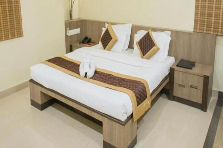 Room 3 of 19