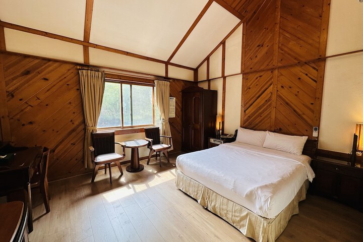 Room 3 of 59