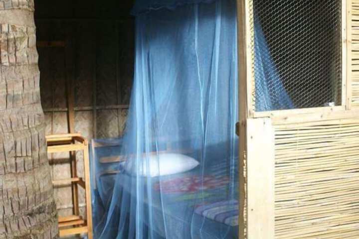Room 5 of 40